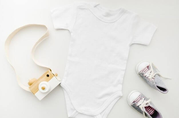 Buying baby clothes 101: Your ultimate guide to baby clothing sizes & must-haves